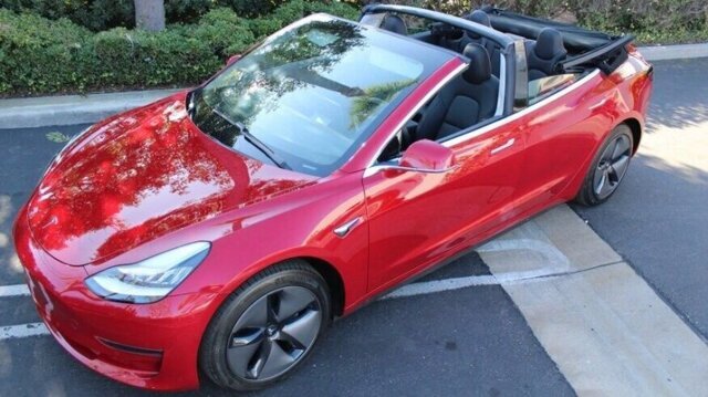 Электромобиль Tesla Model 3 превратили в дорогой кабриолет
