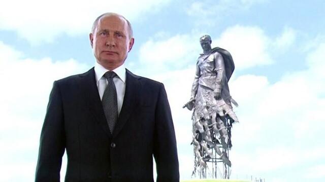 Путин обратился к россиянам в преддверии последнего дня голосования по поправкам