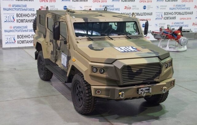 Производитель «Тигров» разработал новый легкий бронеавтомобиль «Стрела»