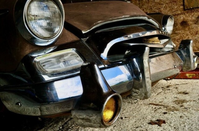 Прототип Studebaker Speedster модель 1955 года больше 30 лет простоял в обычном сарае