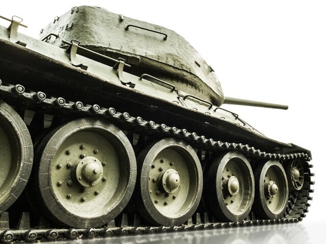 Русский «стальной кулак»: почему танк Т-34 вошел в историю и получил такое название?