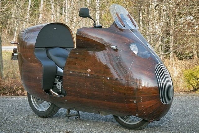 Деревянный  кастом-байк Suzuki  в стиле автомобиля 1920-х