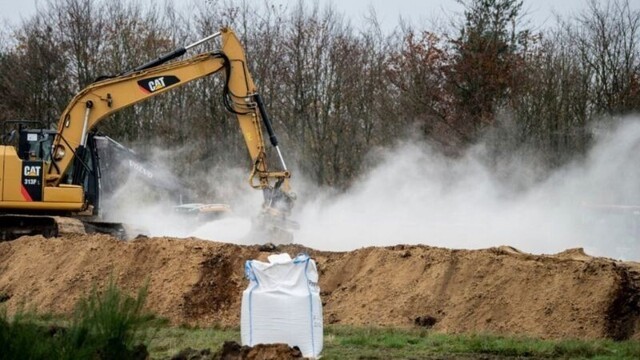 В Дании закопали миллионы зараженных норок. Теперь их хотят откопать