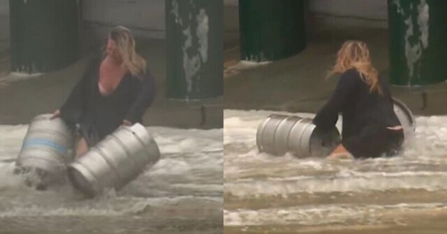 Австралийка с риском для жизни бросилась в штормовой океан, чтобы спасти бочки с пивом
