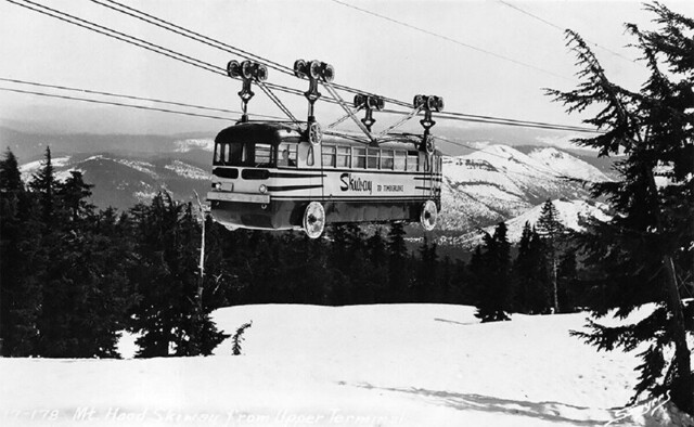Ретро-подъемник: автобус для лыжников