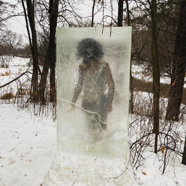 «Пещерного человека» в глыбе льда обнаружили в одном из парков США