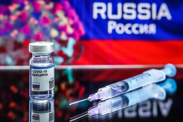 Издание Bloomberg назвало "Спутник V" крупнейшим научным прорывом России со времен СССР