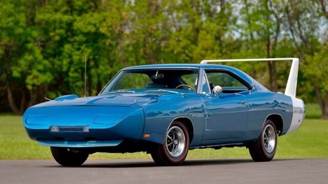 Dodge Charger Daytona 1969 — первый гоночный автомобиль NASCAR, преодолевший рубеж скорости в 200 миль/ч