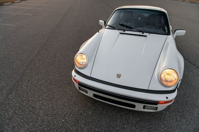RUF BTR 1981 — это не бронетранспортер, а классический Porsche 911 Turbo