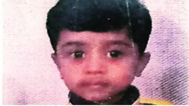 Маленький мальчик насмерть раздавлен лифтом в Индии