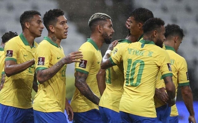 Сборная Бразилии упустила победу в матче с Эквадором
