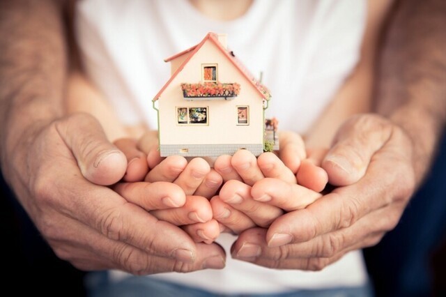Семьи с детьми освободят от налога с продажи жилья при покупке нового