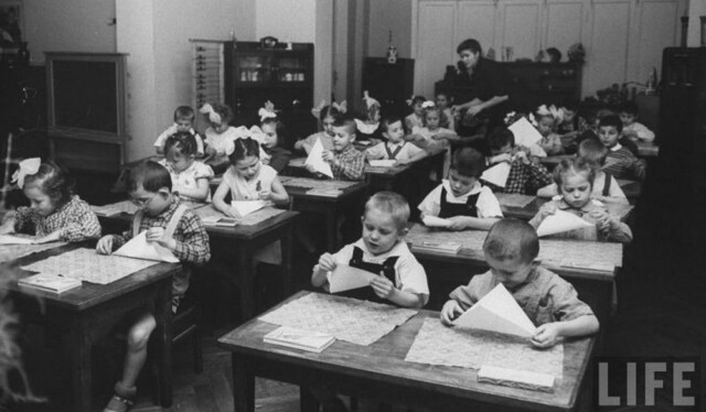Жизнь советского детского сада в 1960 году
