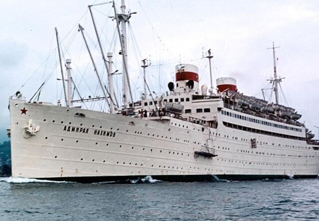 Печальная дата: 35 лет назад в Новороссийске затонул лайнер «Адмирал Нахимов»
