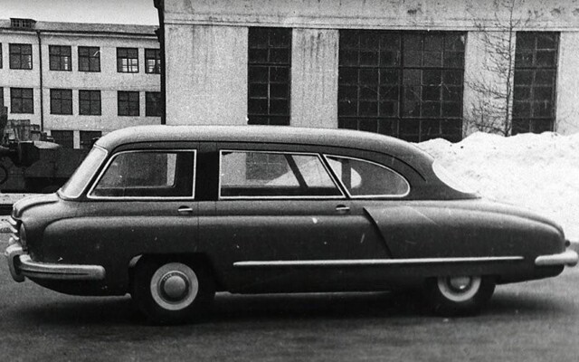 Авангардный НАМИ-013: советские фантазии об автомобиле будущего