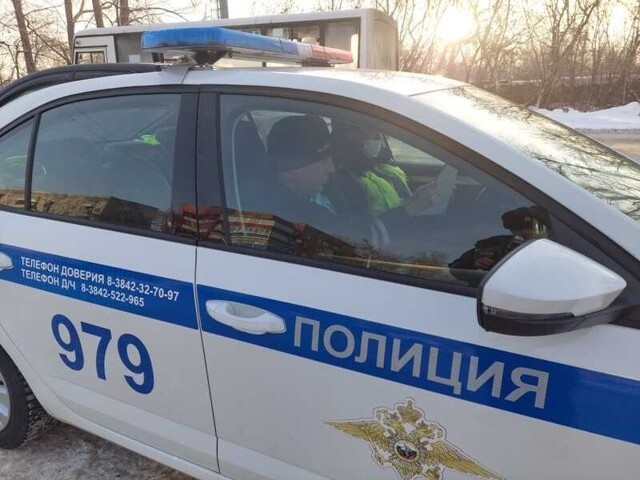 Социализация по-кемеровски: тиктокнутый водитель маршрутки оштрафован за просмотр видео за рулем