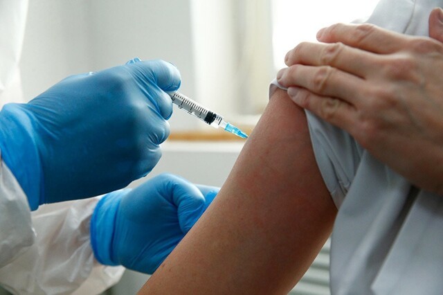 В Новой Зеландии предприимчивый мужчина сделал 10 прививок от коронавируса за день