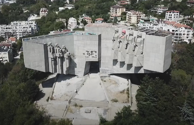 Что внутри памятника болгаро-советской дружбе