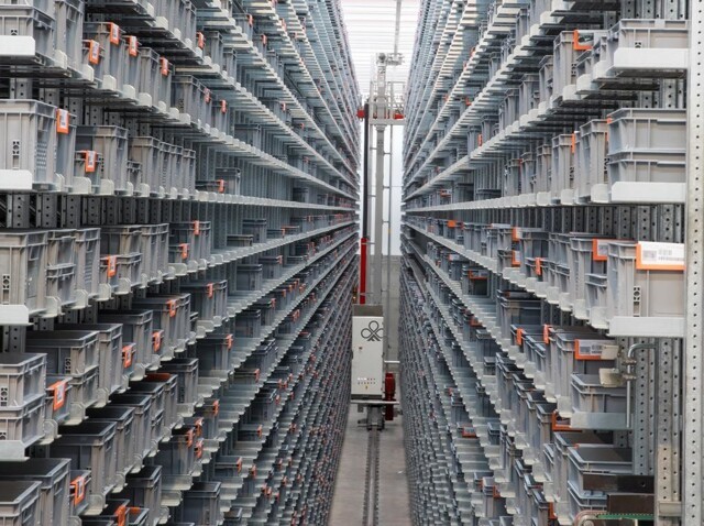 Компании из сферы ретейла инвестируют в системы автоматизации складов