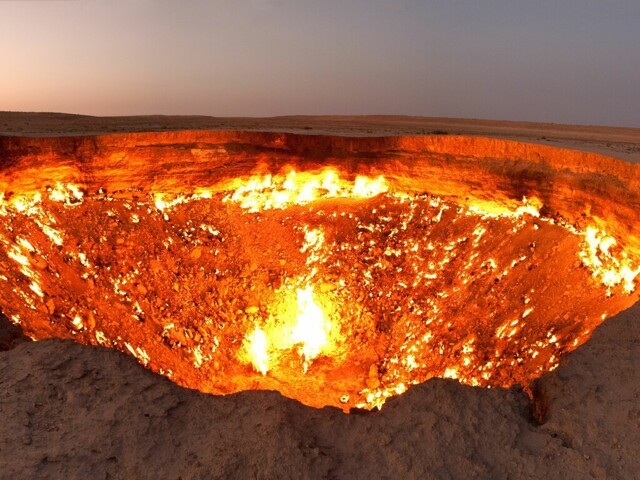 В Туркмении потушат «Врата ада»