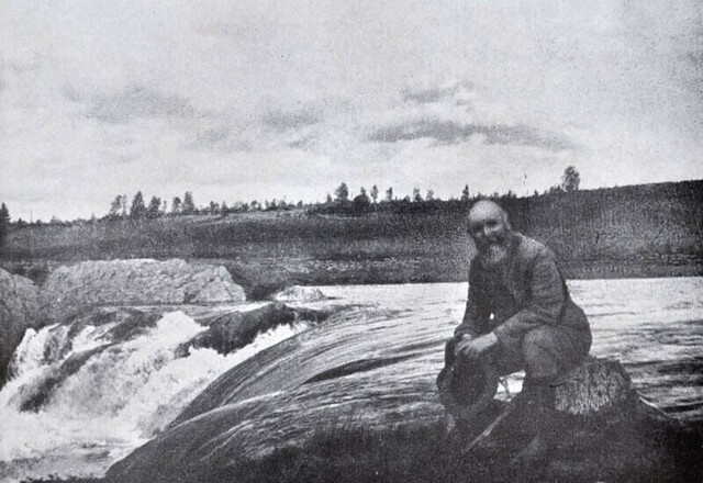 Фотографии, сделанные писателем Пришвиным в 30-х годах, во время его путешествия по Русскому Северу