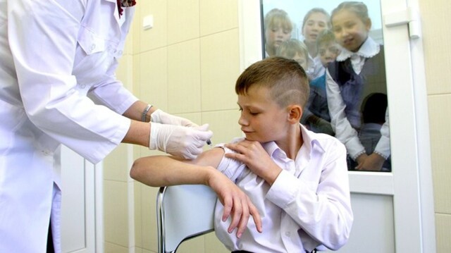 Что известно о российской детской вакцине от COVID-19