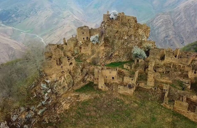 Гамсутль — село-призрак в Дагестане