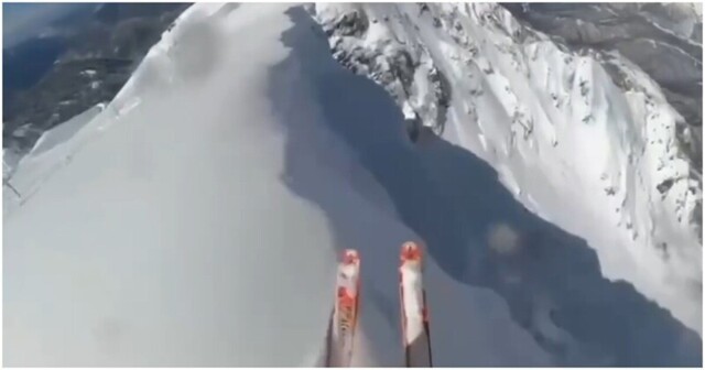 В Сочи горнолыжник упал во время полёта на параплане и сломал позвоночник