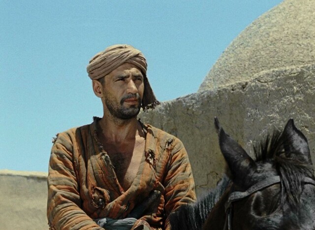 Зачем Спартак Мишулин во время съемок фильма «Белое солнце пустыни» носил парик?