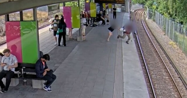 В Швеции сумасшедшая женщина столкнула мужчину прямо под приближающийся поезд