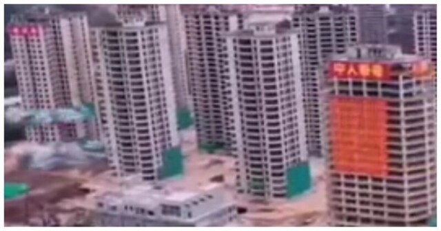 Эффектный снос китайских многоэтажек