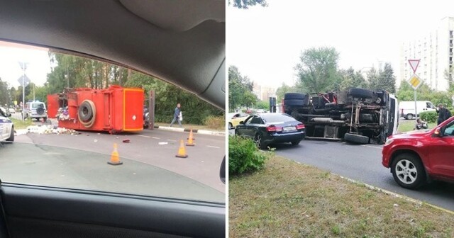 На юге Московской области мусоровоз опрокинулся на бок: водителю легковушки очень повезло