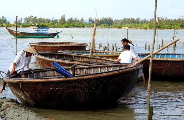 Почему вьетнамцы стали делать круглые лодки