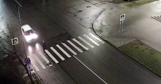 В центре Петрозаводска автомобилистка сбила пешехода на «зебре»