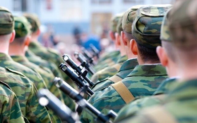 В Госдуме не поддержали решение по увеличению срока службы в армии по призыву