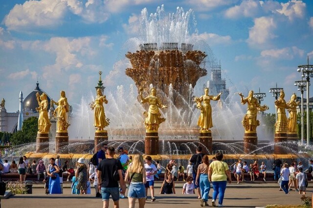 10 фактов о фонтане «Дружбы Народов» на ВДНХ