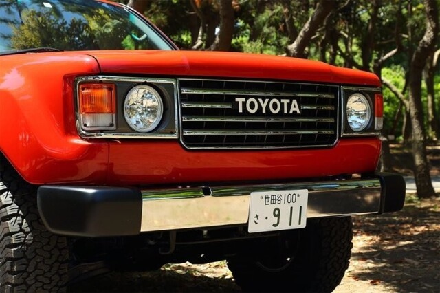 Если Toyota Land Cruiser из 90-х недостаточно ностальгирует, то японская компания Flex вернет его в 80-е