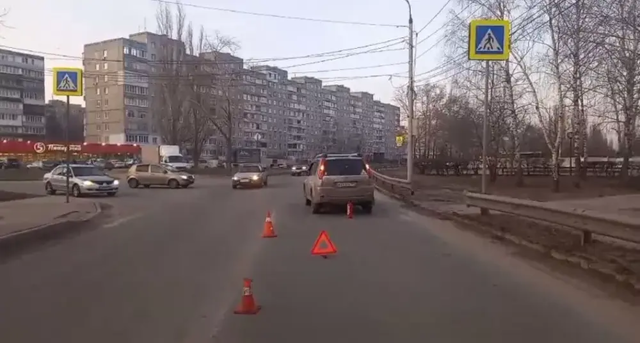 В Нижнем Новгороде два подростка попали под колёса авто