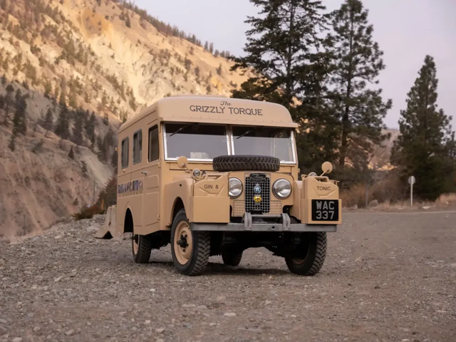 Land Rover The Grizzly Torque 1957 - раритетный кемпер был полностью восстановлен