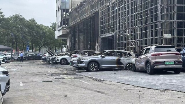 В Китае сгорел автосалон. Виновник, предположительно, электромобиль