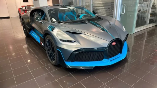В Москве выставили на продажу гиперкар Bugatti Divo за 1 миллиард рублей