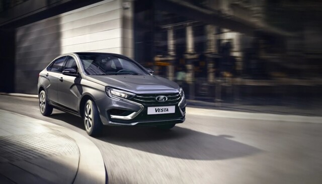 120 тысяч километров и на свалку. АвтоВАЗ назвал срок службы автомобиля Lada Vesta