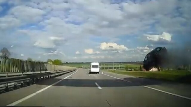 Уснул и полетел