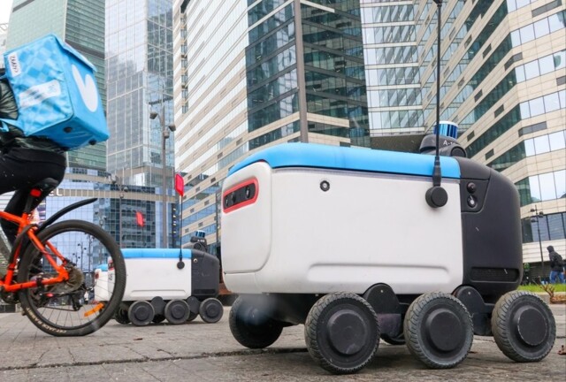 Роботы-курьеры станут полноправными участниками дорожного движения