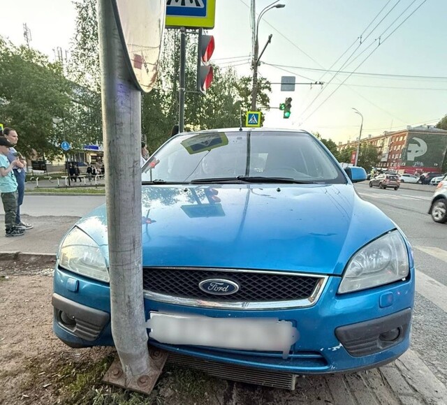 Железо пожалел, людей нет