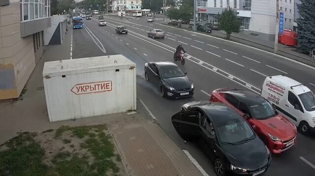 Что бывает, если любишь нюхать чужую выхлопную трубу