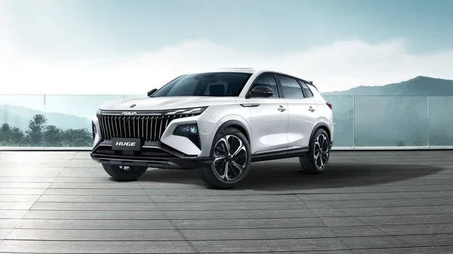 Dongfeng показал новый кроссовер для России - Huge