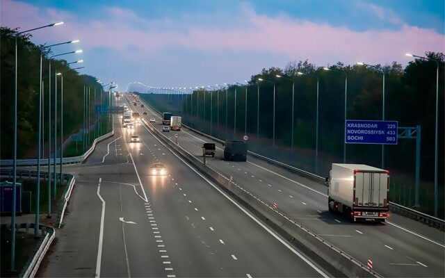 Штрафы за среднюю скорость захотели вернуть: новый законопроект уже в Госдуме