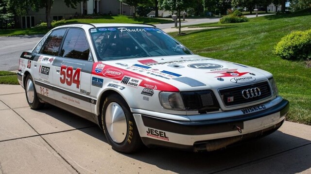 Старую Audi 100 S4 способную разогнаться более 400 км/ч выставили на продажу