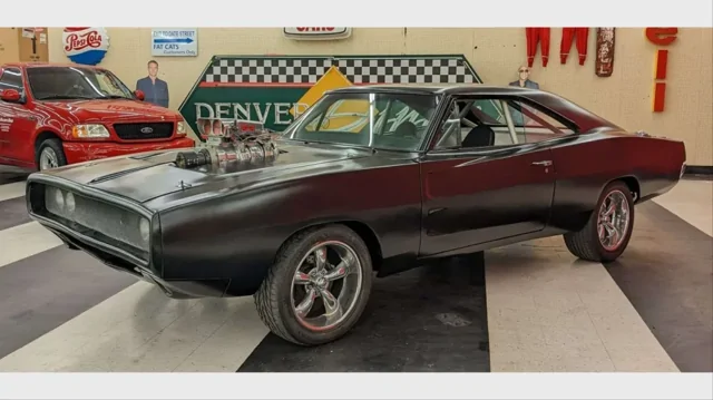 В США распродадут коллекцию музея автомобилей из известных фильмов